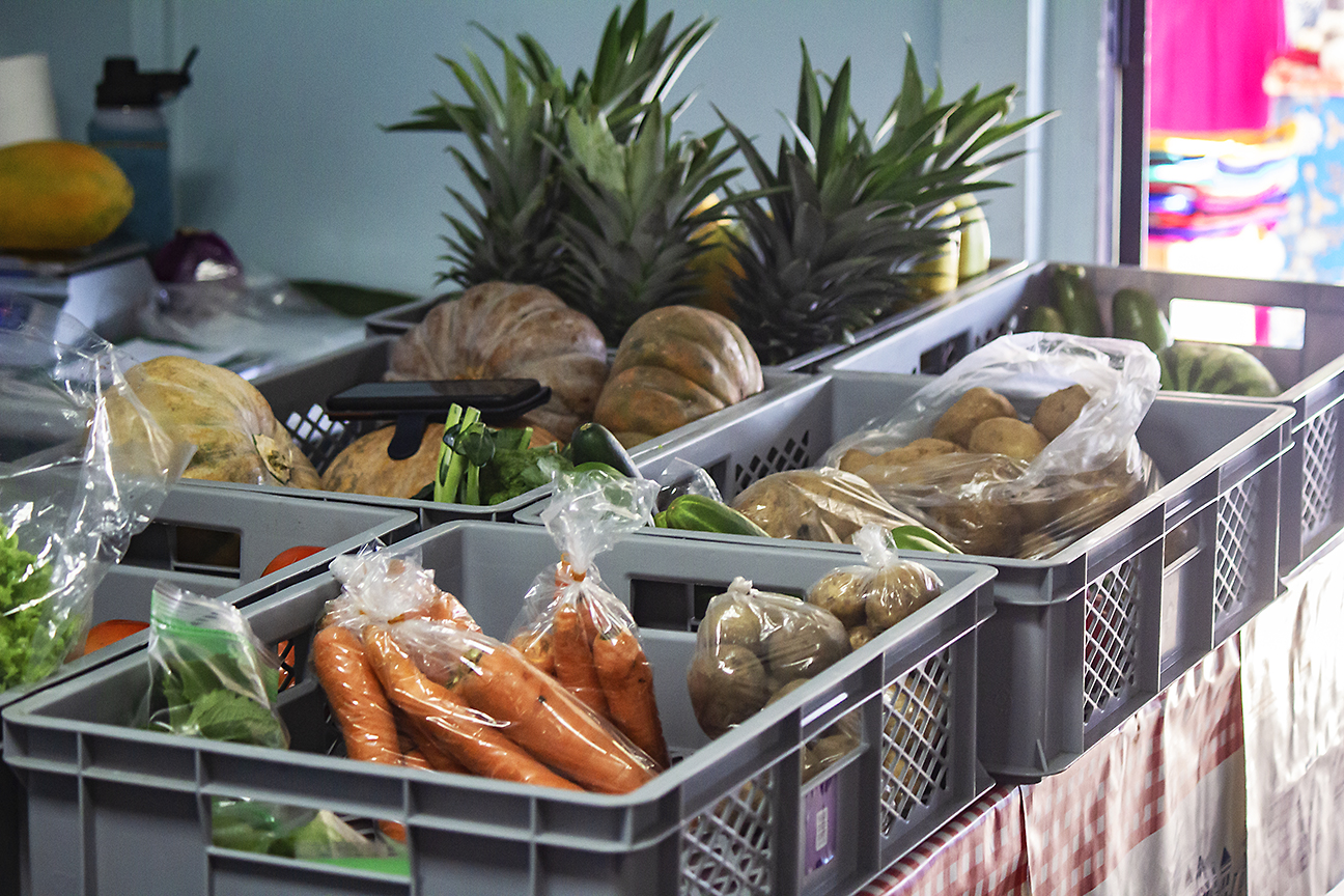 732024BCM6 PAR 18x12 72dpi