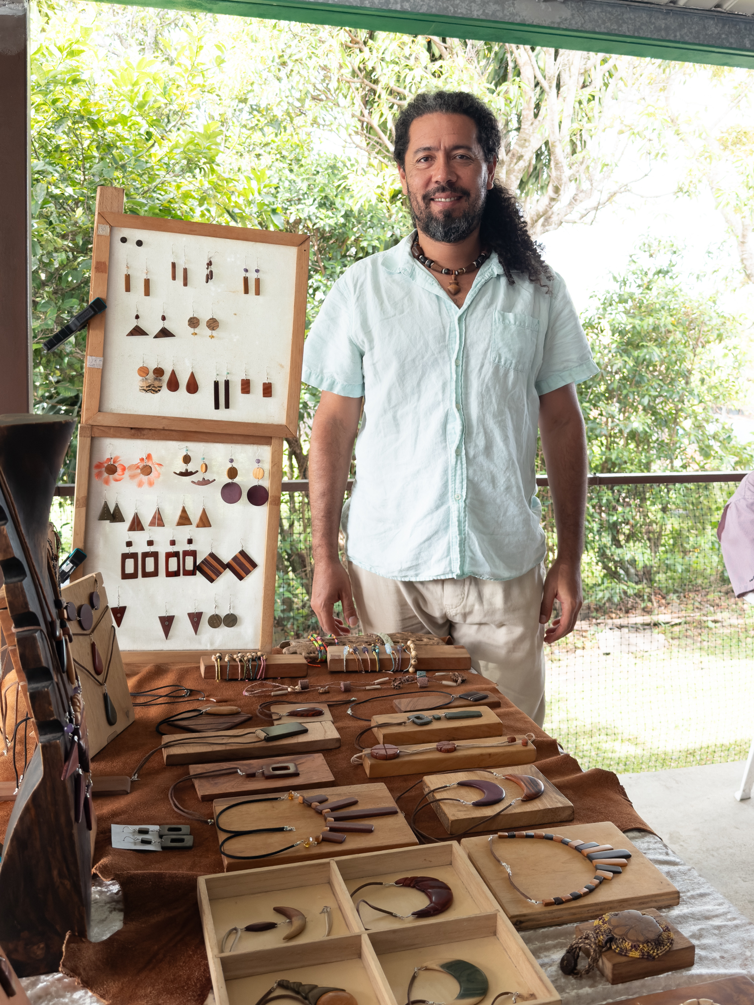 Thursday market April 17 9547