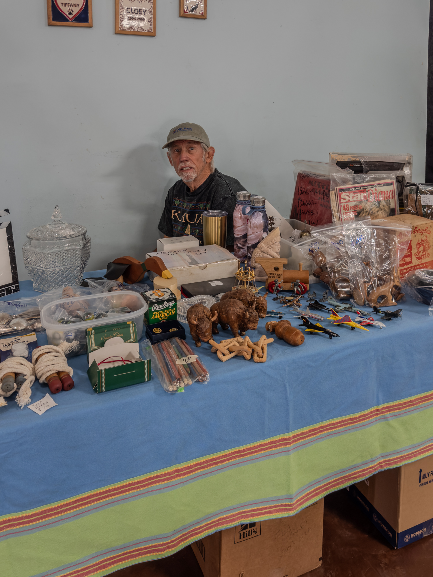 Thursday market 9434