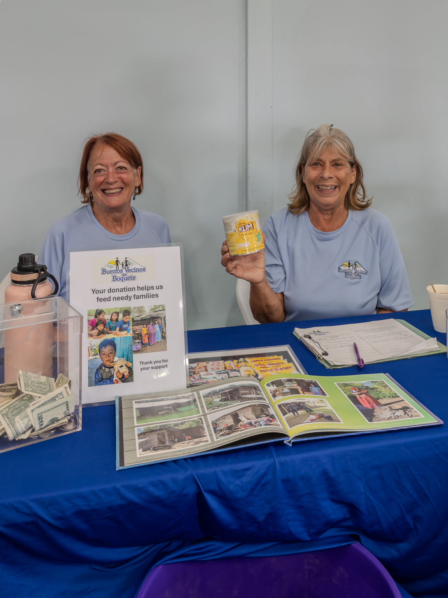 Thursday market 9461